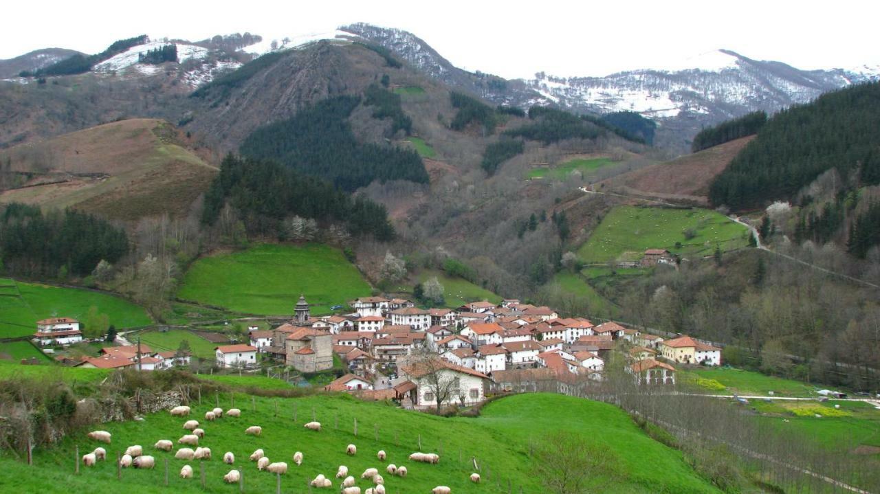 Albergue Olasenea Aterpea Zubieta Luaran gambar